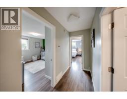 710 10th Avenue, Montrose, BC V0G1P0 Photo 22