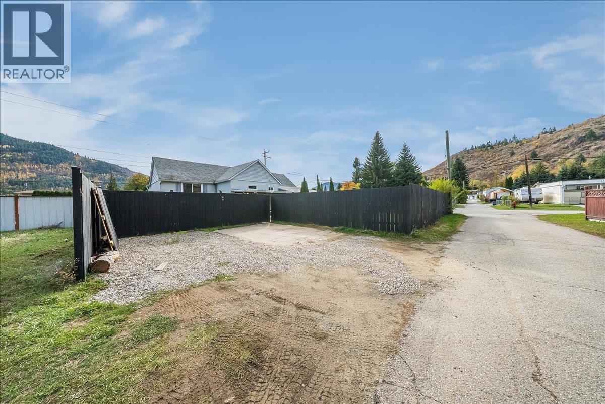 710 10TH Avenue - 34
