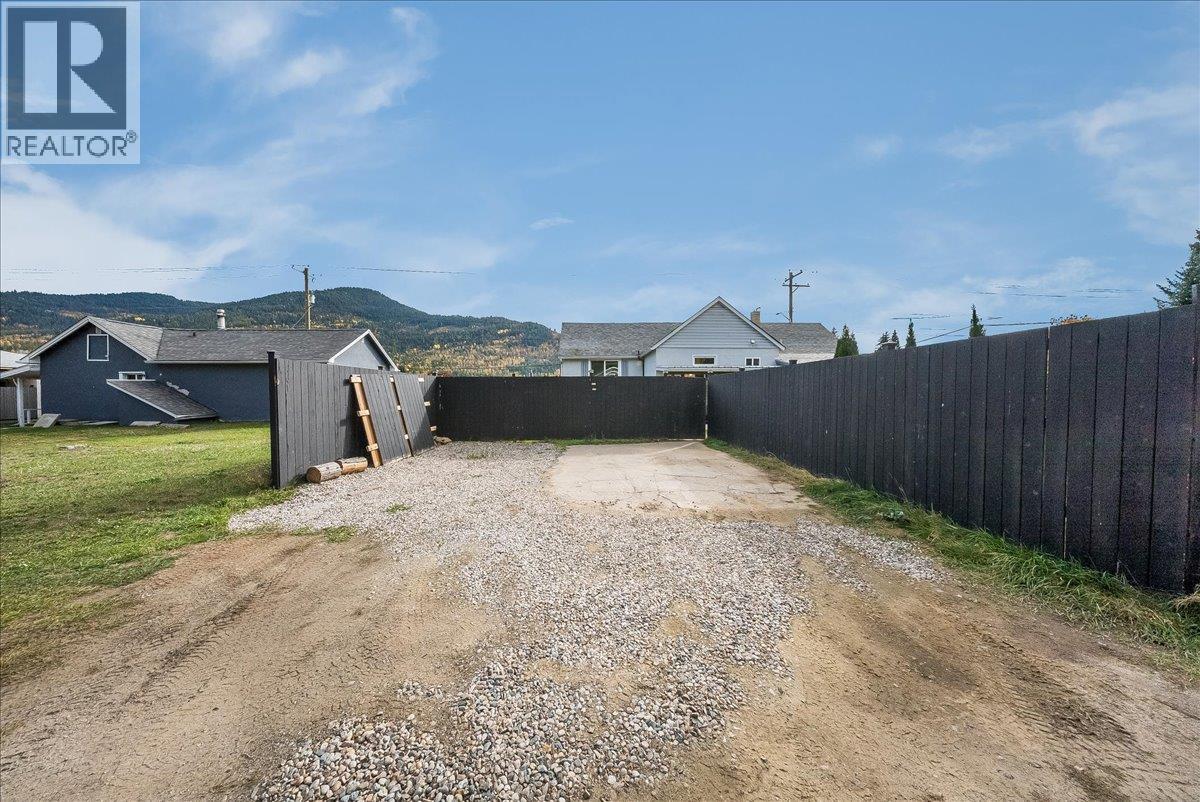 710 10TH Avenue - 35