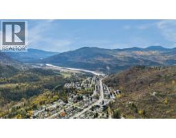 710 10th Avenue, Montrose, BC V0G1P0 Photo 43
