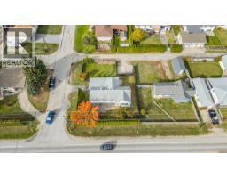 710 10th Avenue, Montrose, BC V0G1P0 Photo 48