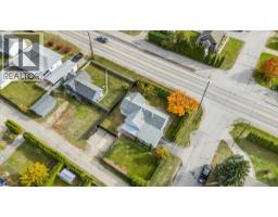 710 10th Avenue, Montrose, BC V0G1P0 Photo 45