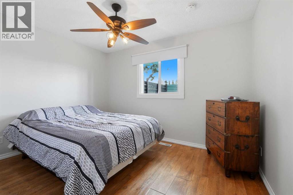 Listing photo – 5020 58 Street Close, Rocky Mountain House