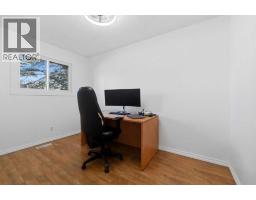 5020 58 Street Close, Rocky Mountain House, AB T4T1G4 Photo 12