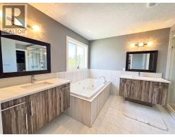 Bedroom - 116 Kinniburgh Boulevard, Chestermere, AB T1X0M1 Photo 21