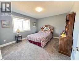 116 Kinniburgh Boulevard, Chestermere, AB T1X0M1 Photo 27