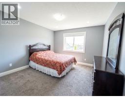 116 Kinniburgh Boulevard, Chestermere, AB T1X0M1 Photo 28