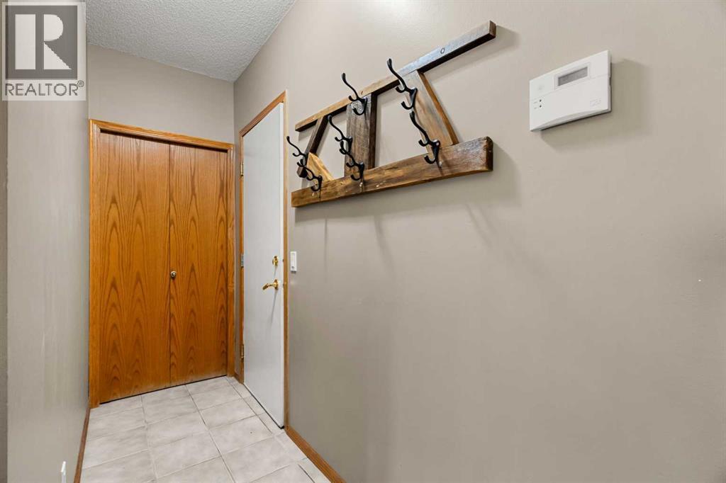 54 Deerview Terrace SE photo 19