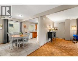 4pc Bathroom - 54 Deerview Terrace Se, Calgary, AB T2J7B9 Photo 10