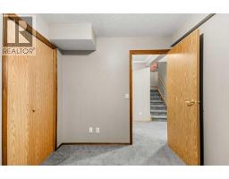 54 Deerview Terrace Se, Calgary, AB T2J7B9 Photo 40