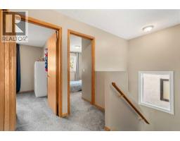 54 Deerview Terrace Se, Calgary, AB T2J7B9 Photo 21