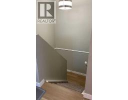 44 Falwood Crescent NE - photo 15
