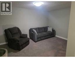 44 Falwood Crescent NE - photo 27