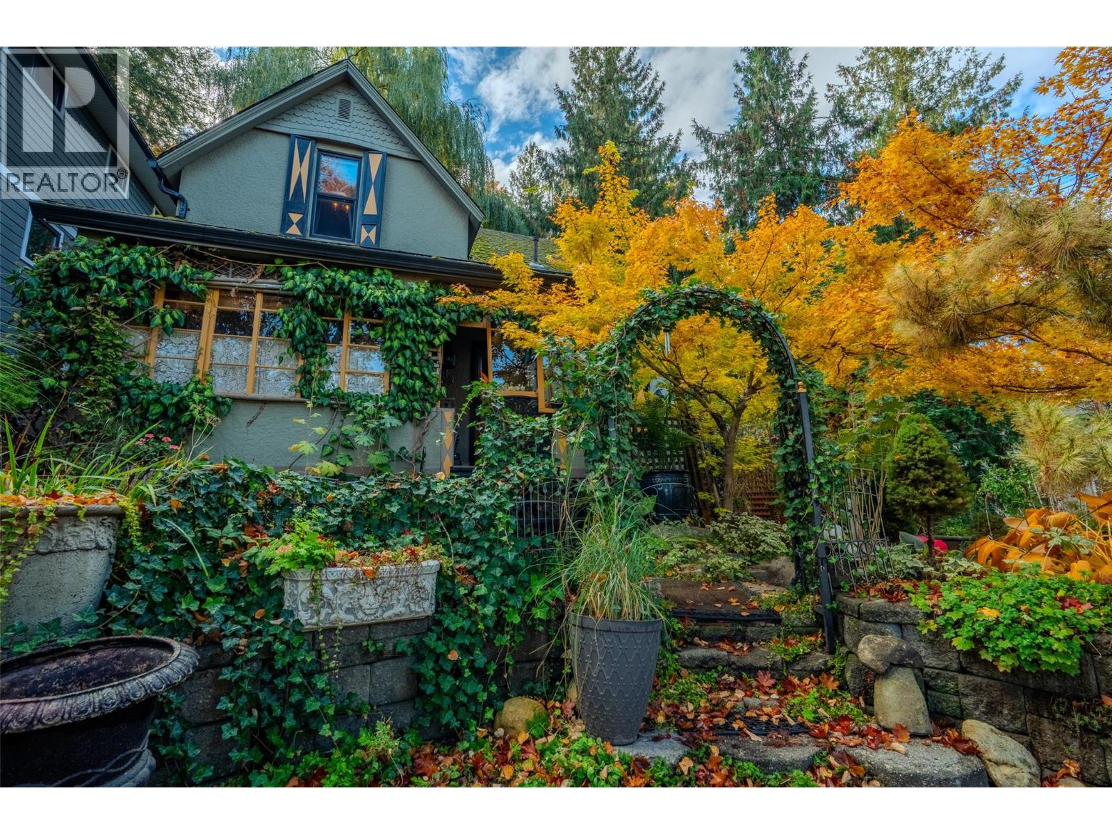 218 Union Street - 2
