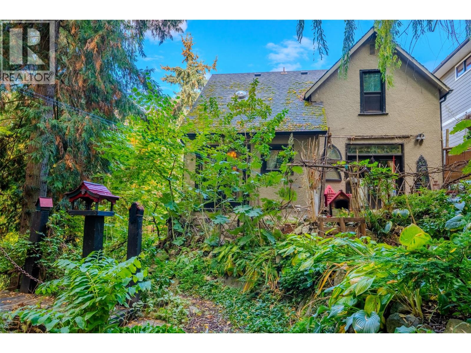 218 Union Street - 6