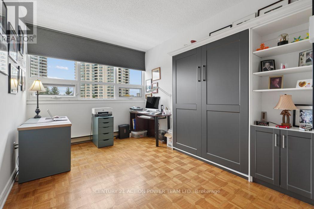 1480 Riverside Drive — photo 24