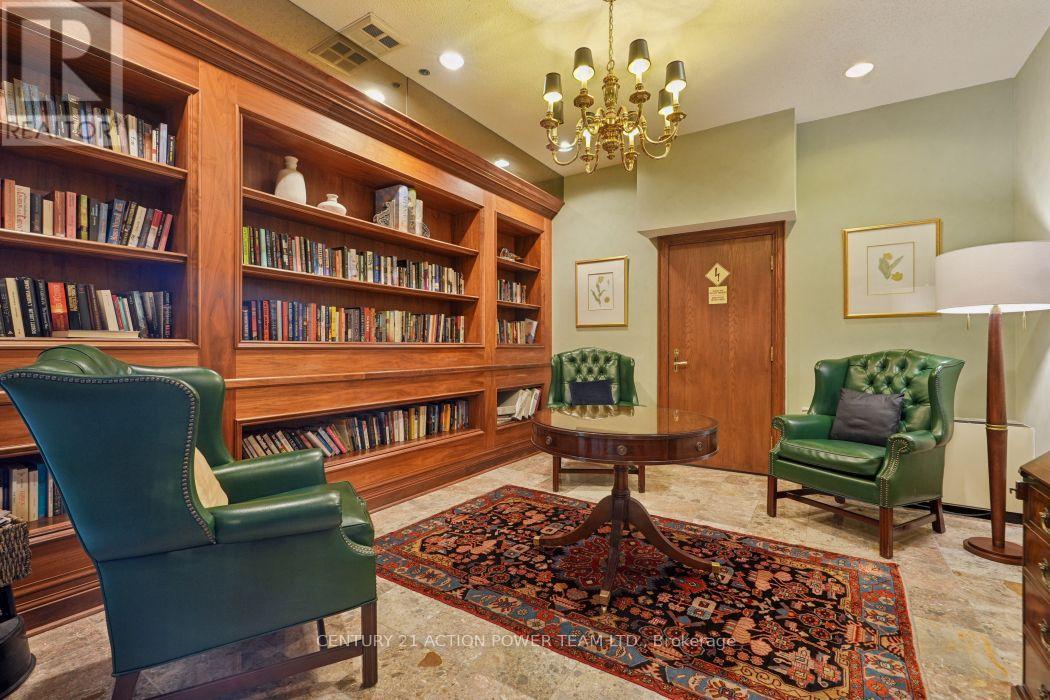 1480 Riverside Drive — photo 36