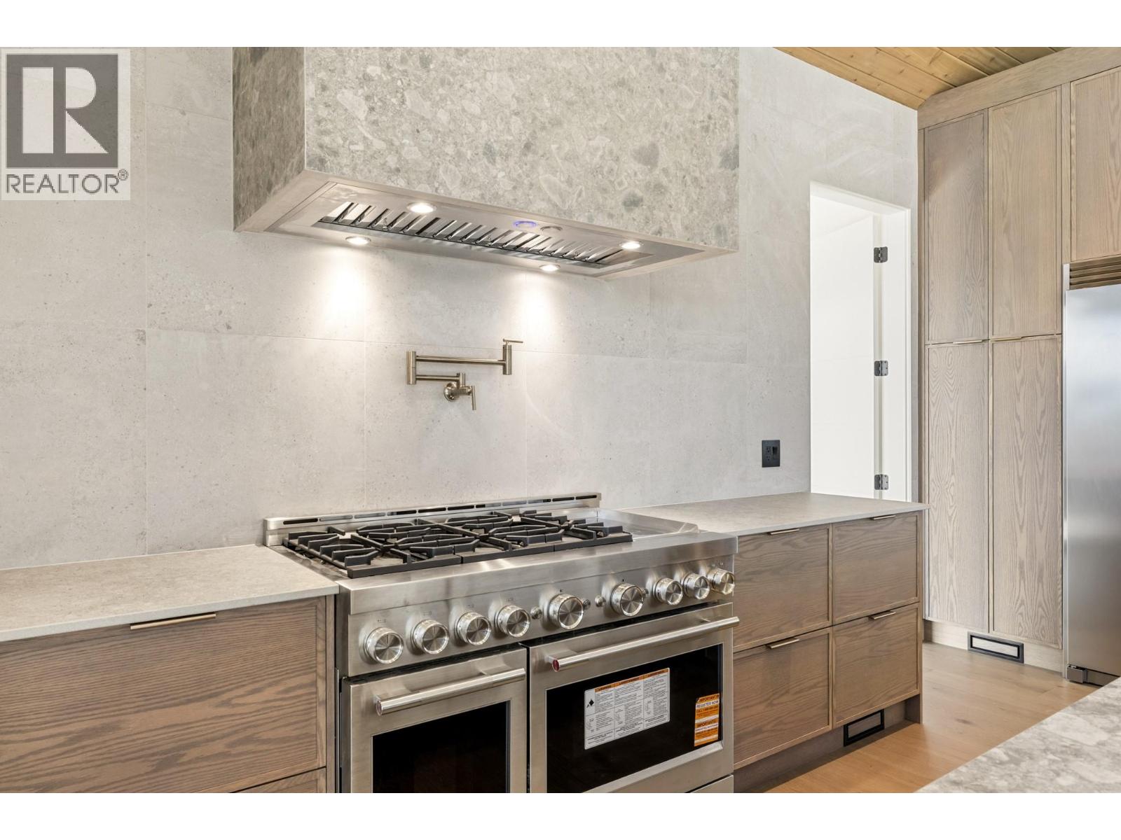  2495 Pinnacle Ridge Drive, West Kelowna