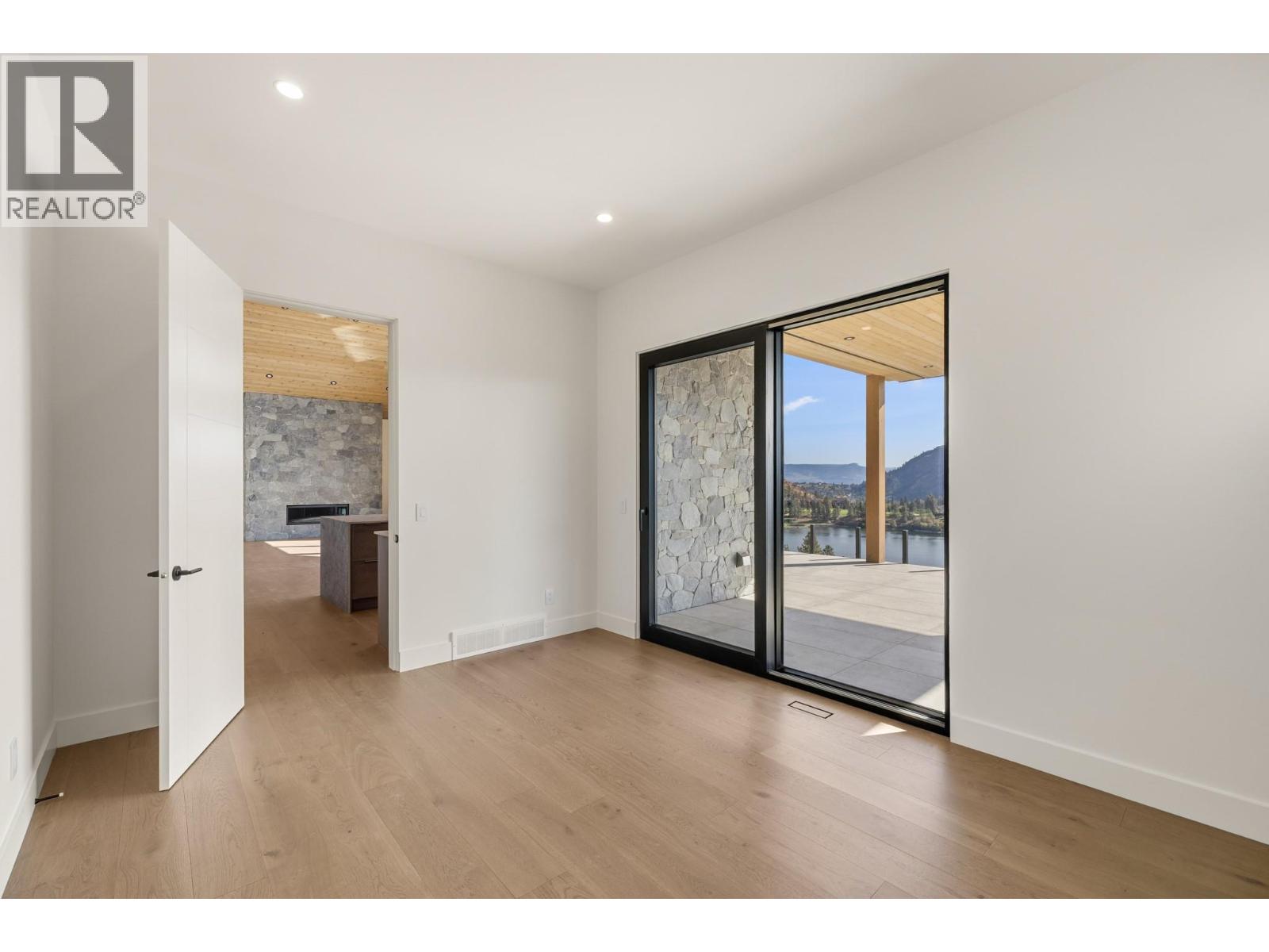  2495 Pinnacle Ridge Drive, West Kelowna