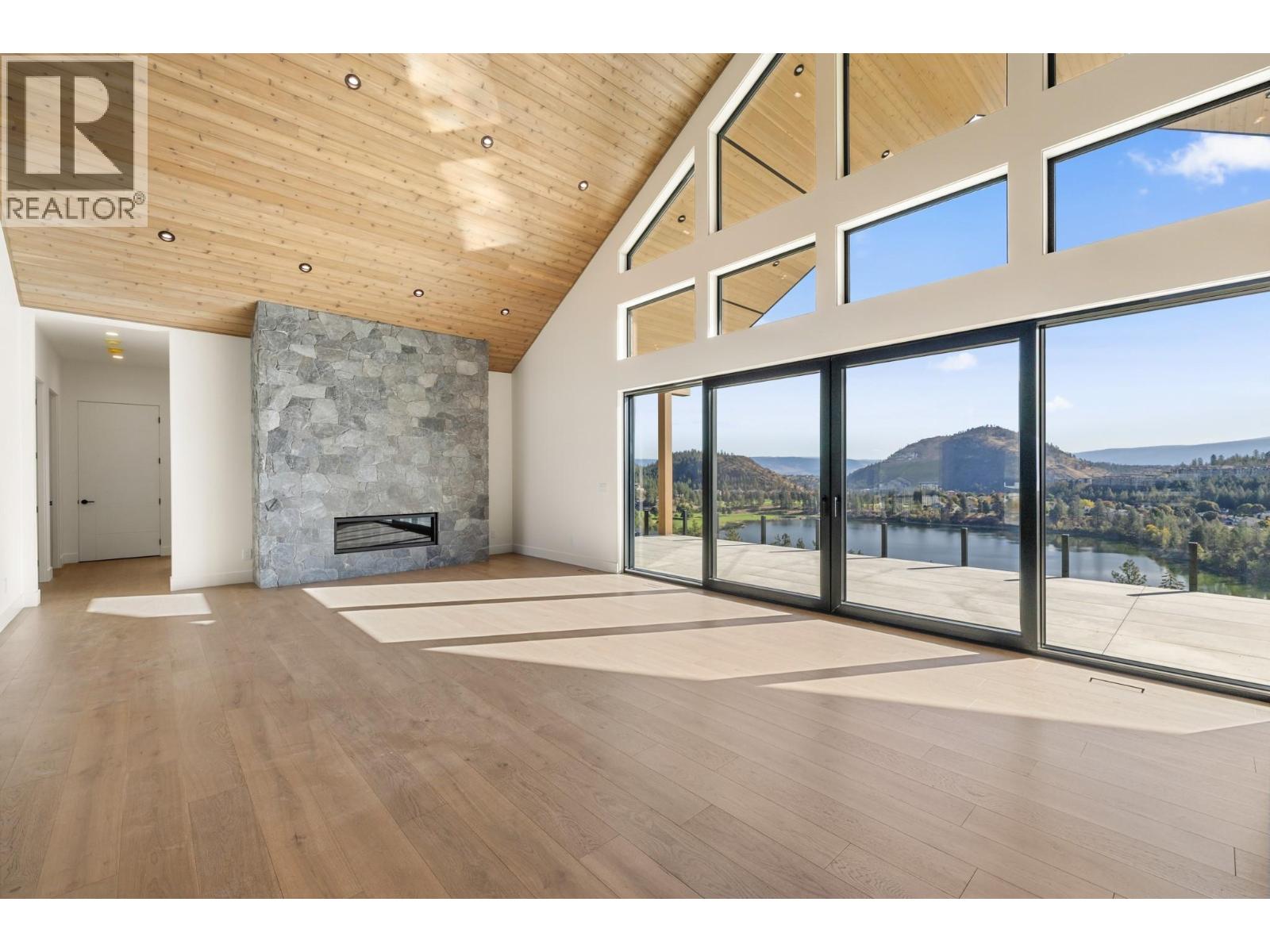  2495 Pinnacle Ridge Drive, West Kelowna