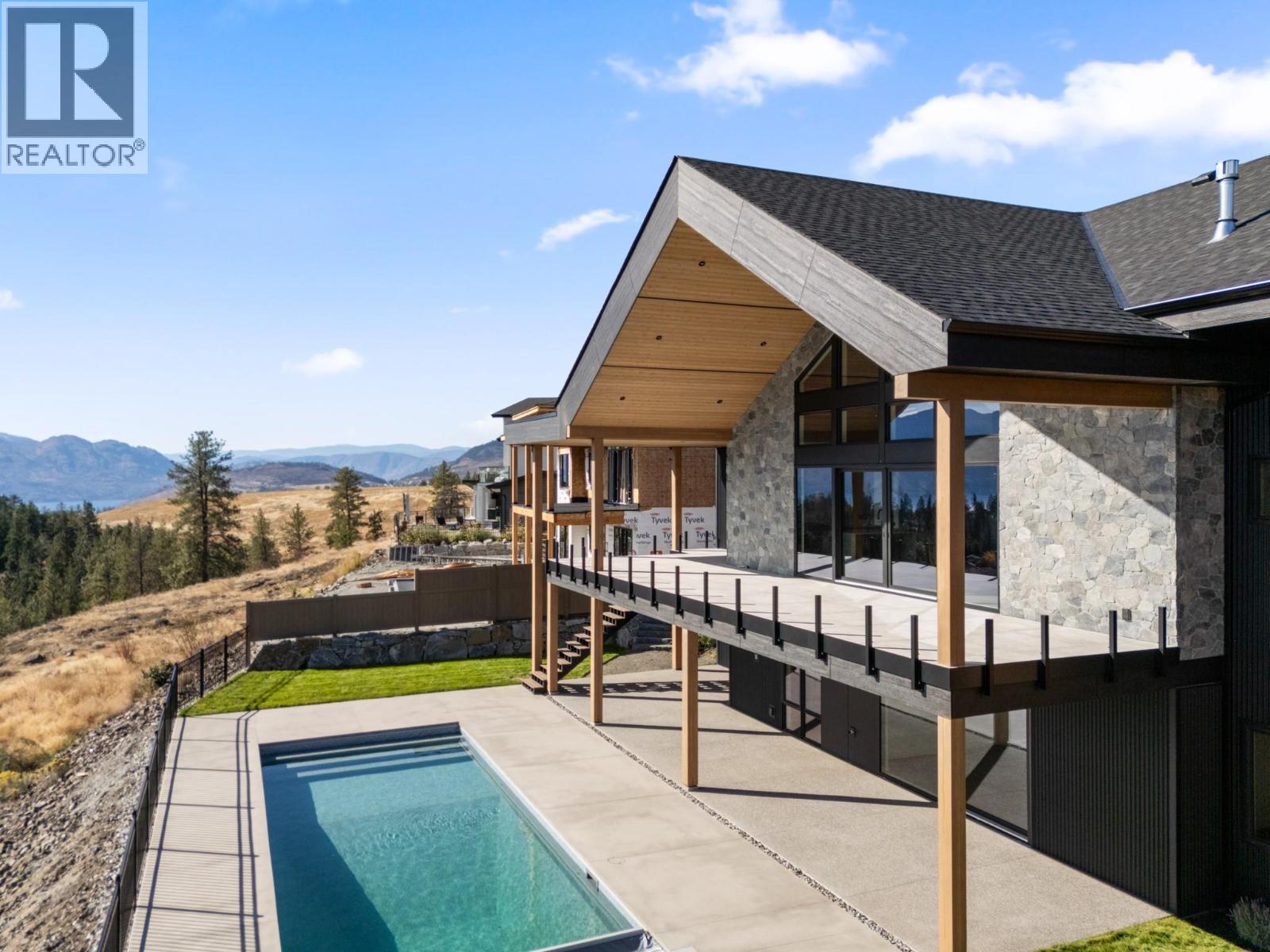  2495 Pinnacle Ridge Drive, West Kelowna