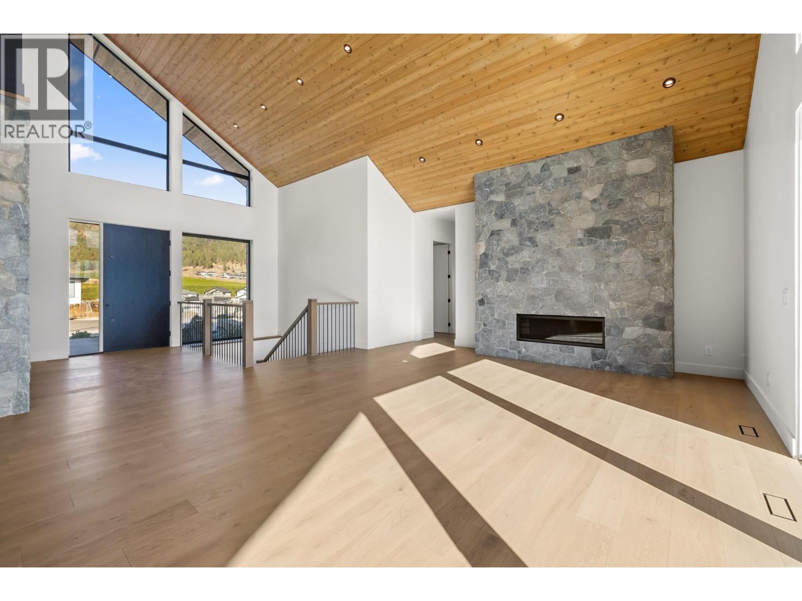  2495 Pinnacle Ridge Drive, West Kelowna