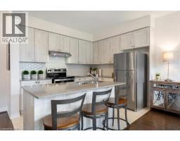 Eat in kitchen - 329 Provident Way, Mount Hope, ON L0R1W0 Photo 6