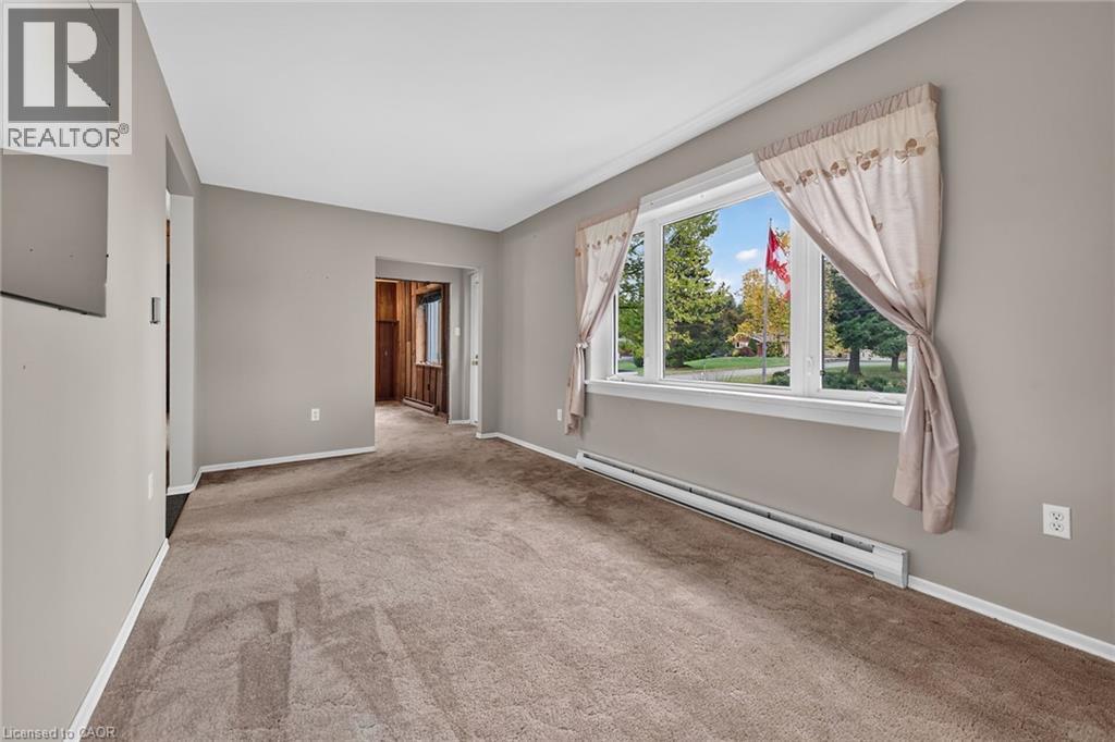 376 ROCK CHAPEL Road, Dundas — photo 7