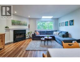 Living room - 26 Moss Boulevard Unit# 1, Dundas, ON L9H6W7 Photo 10