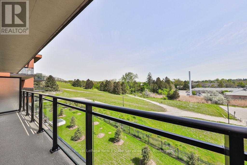1575 Lakeshore Road West — photo 29