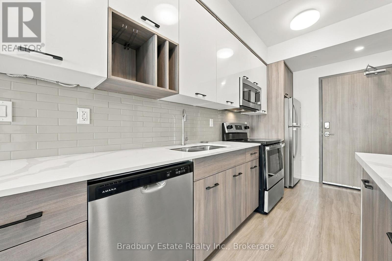 49 Walnut Street South — photo 11
