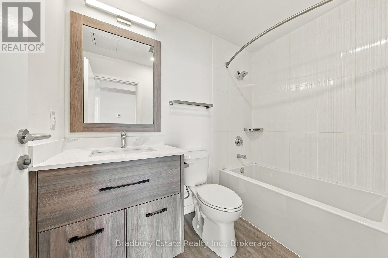 49 Walnut Street South — photo 14