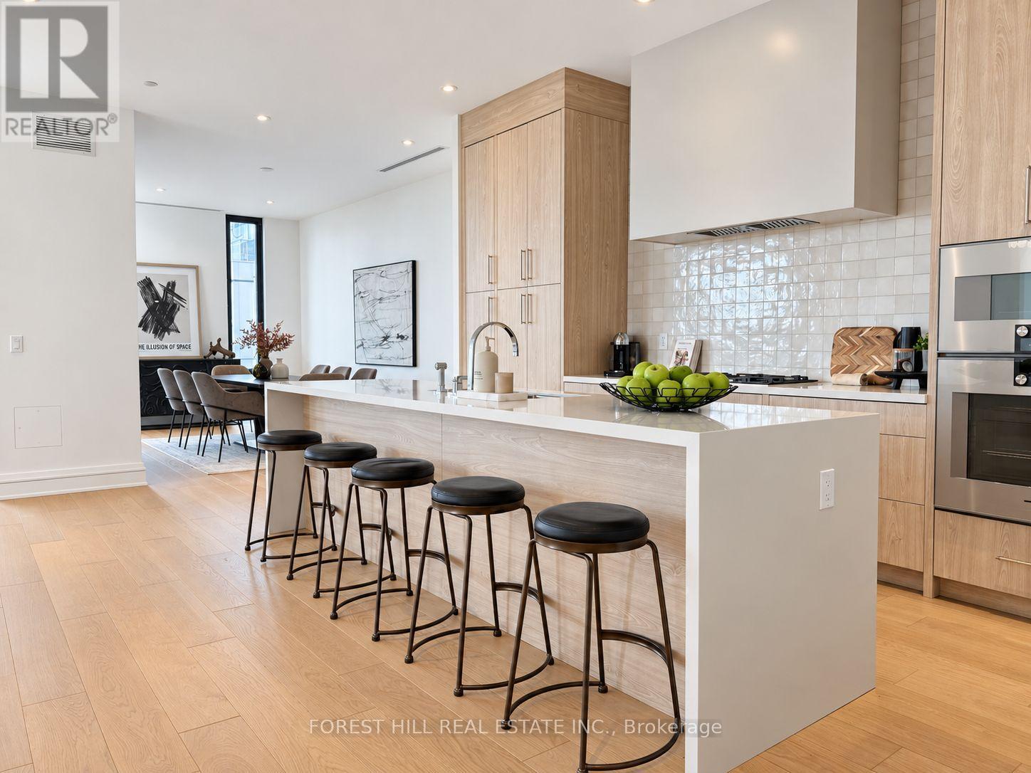 6A- 2010 Bathurst Street, Toronto, ON photo 13