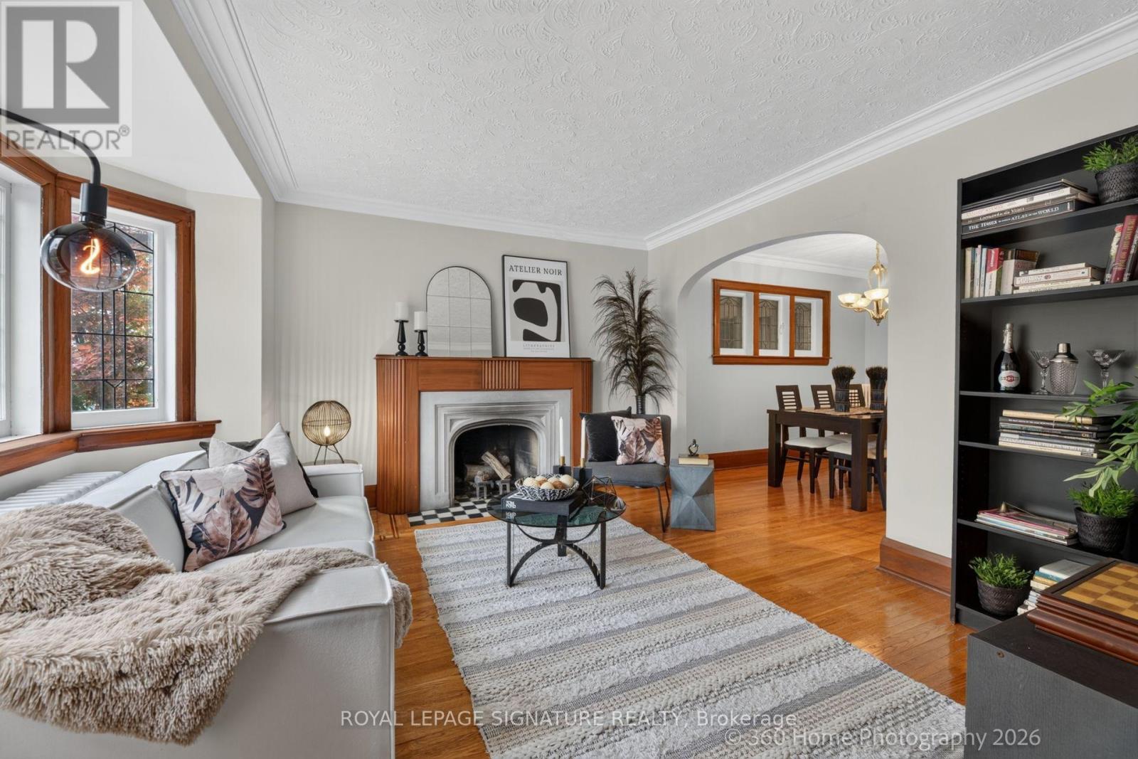 344 Cranbrooke Avenue, Toronto, ON photo 4