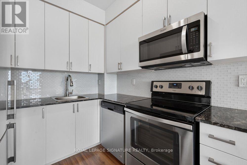 1010- 22 East Haven Drive, Toronto, ON photo 12