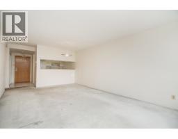 1802 9633 Manchester Drive, Burnaby, BC V3N4Y9 Photo 11