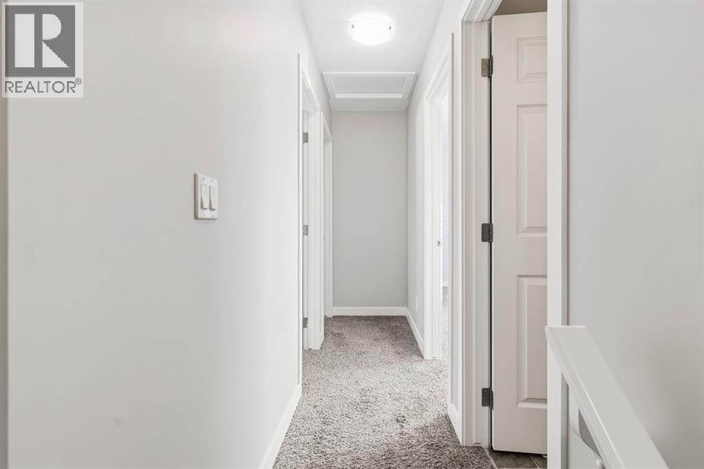 311 Killarney Glen Court SW photo 12