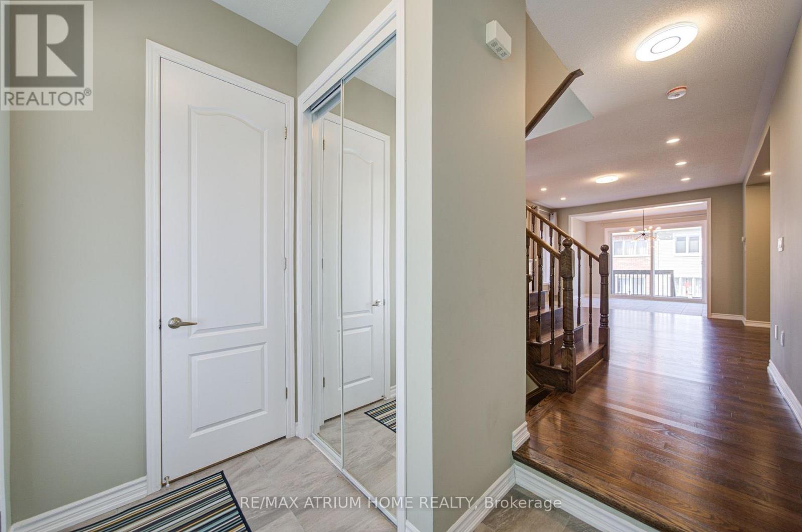 396 THOMAS PHILLIPS DRIVE, Aurora Ontario