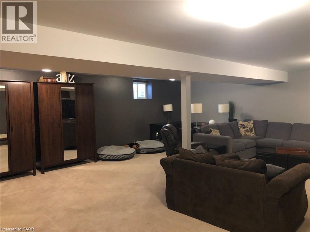 1387 Milburough Line — photo 31
