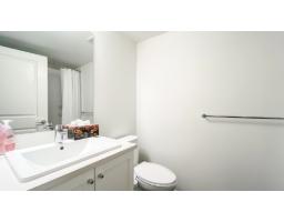 1 15487 99a Avenue, Surrey, BC V3R0G9 Photo 24