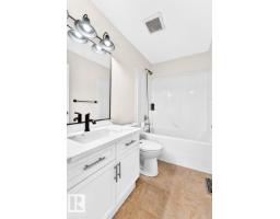 6936 Strom Ln Nw, Edmonton, AB T6R0J9 Photo 36