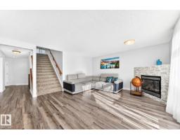 6936 Strom Ln Nw, Edmonton, AB T6R0J9 Photo 12