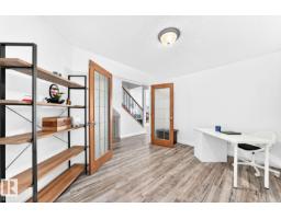 6936 Strom Ln Nw, Edmonton, AB T6R0J9 Photo 16