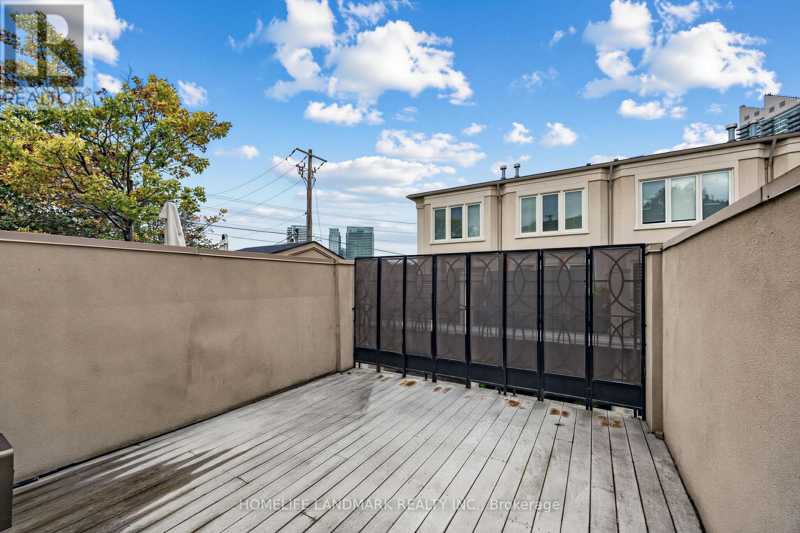 2283 Lake Shore Boulevard West — photo 28