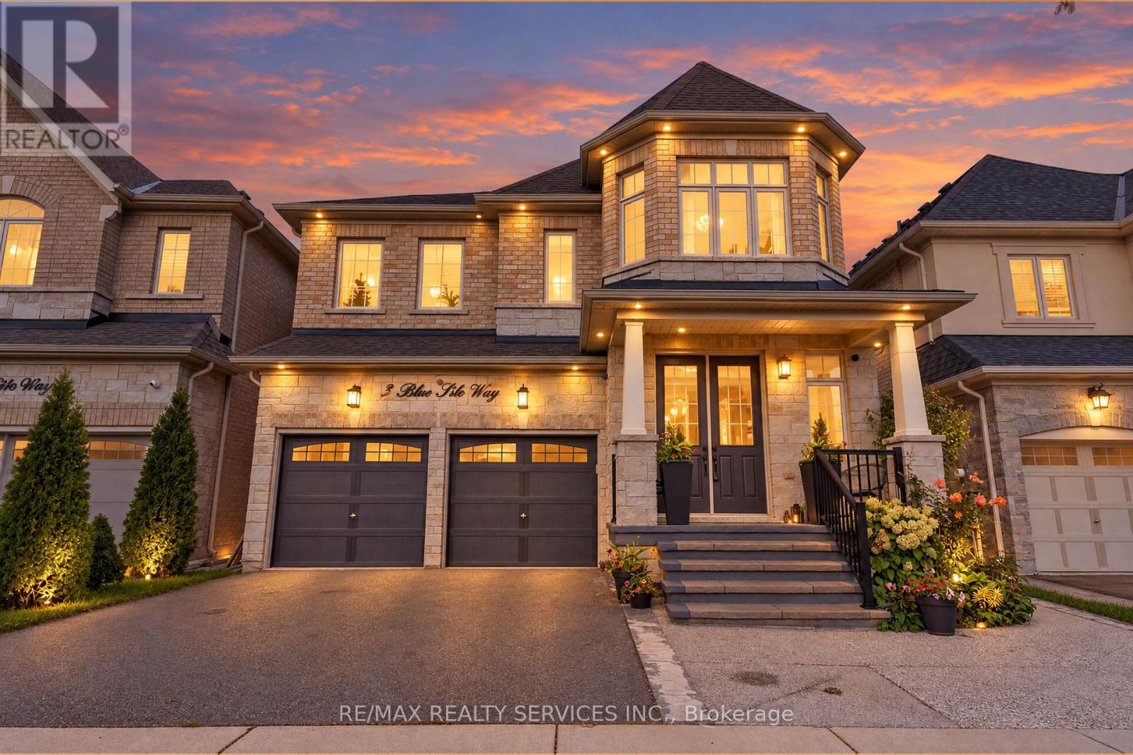 3 Blue Silo Way, Brampton, ON photo 2