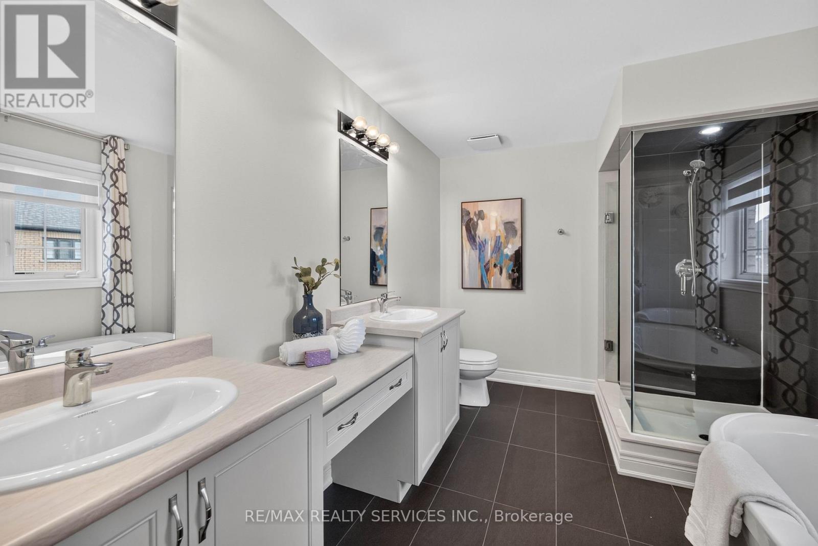 3 Blue Silo Way, Brampton, ON photo 20