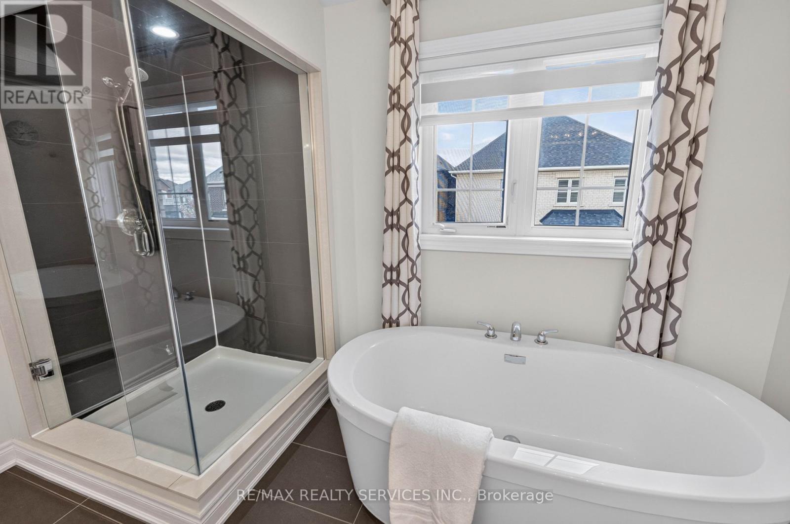 3 Blue Silo Way, Brampton, ON photo 21