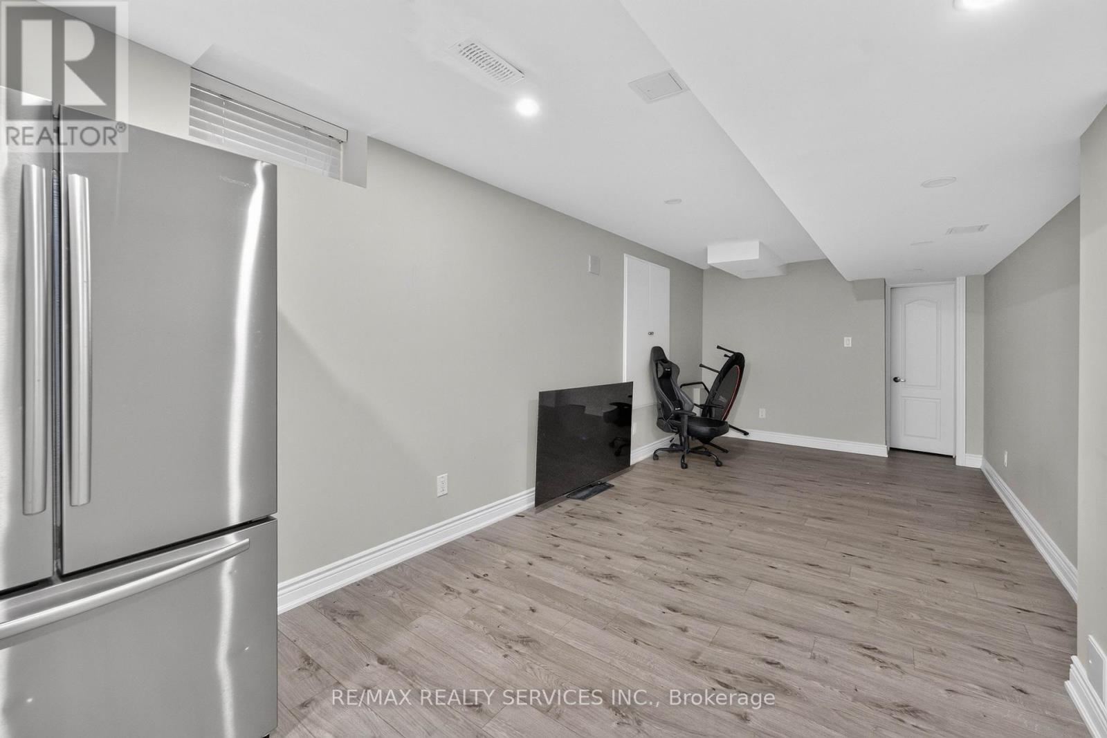 3 Blue Silo Way, Brampton, ON photo 32