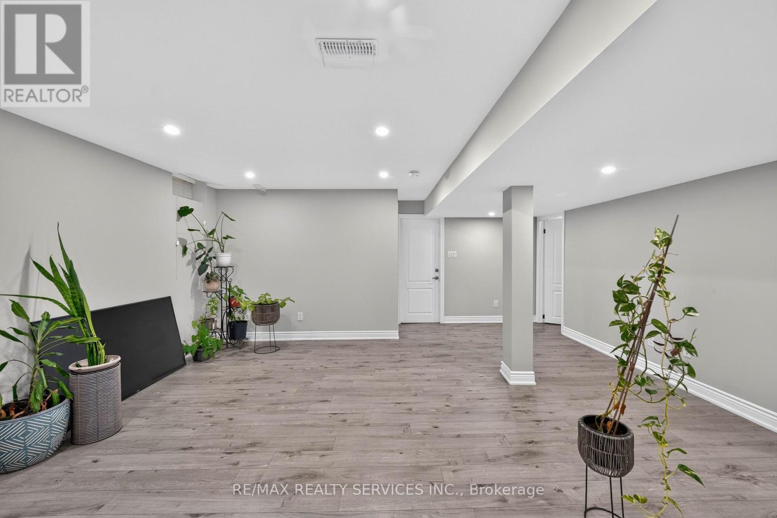 3 Blue Silo Way, Brampton, ON photo 39