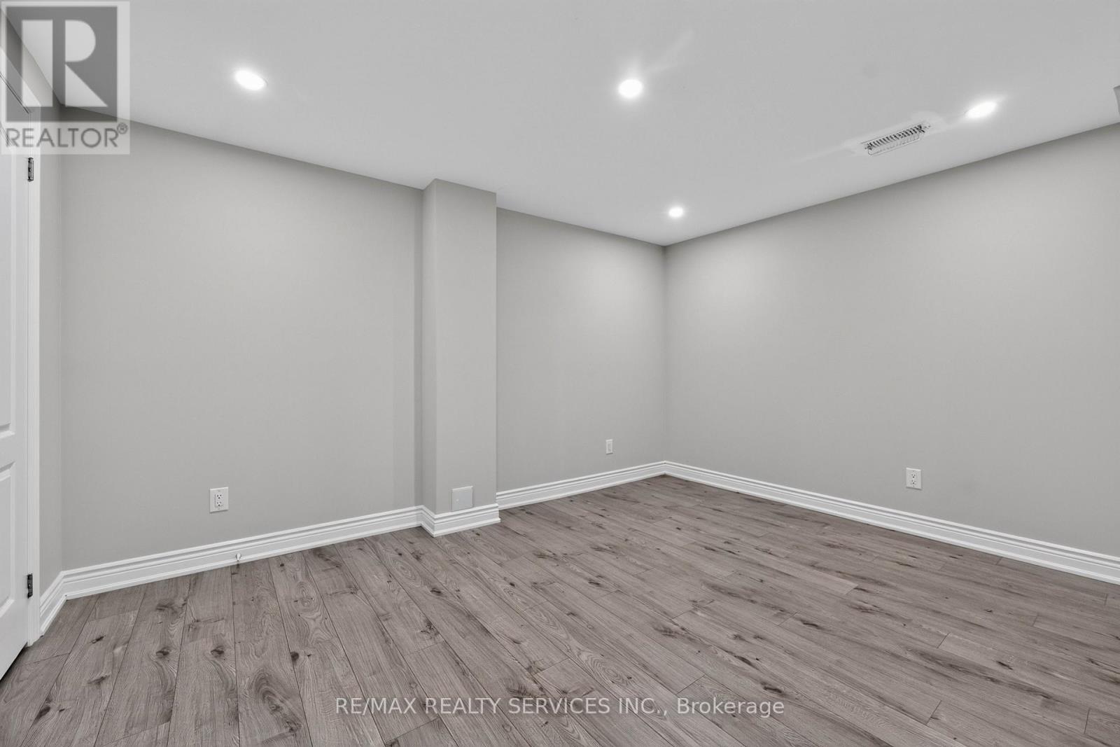 3 Blue Silo Way, Brampton, ON photo 43